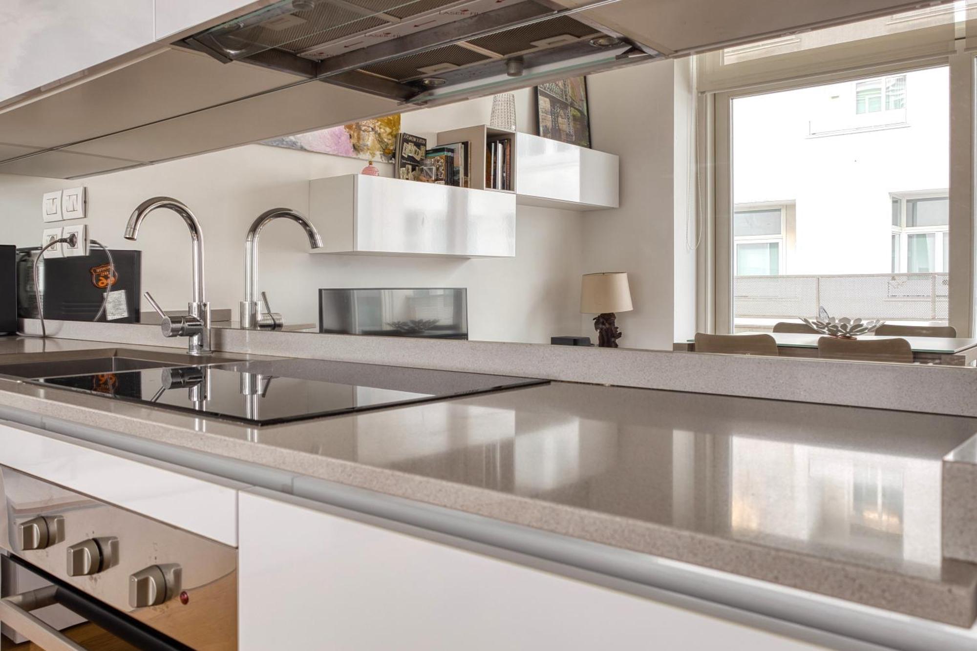 Apartment Modern Retreat In The Heart Of Mailand